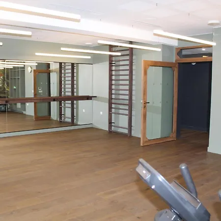 Montana Lägenhetshotell Le Mans