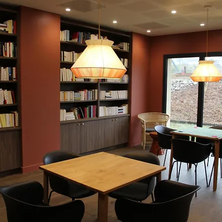 Lägenhetshotell Montana 3*