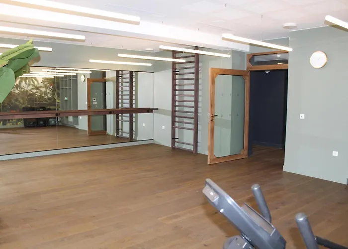 Montana Апарт-отель Ле-Ман